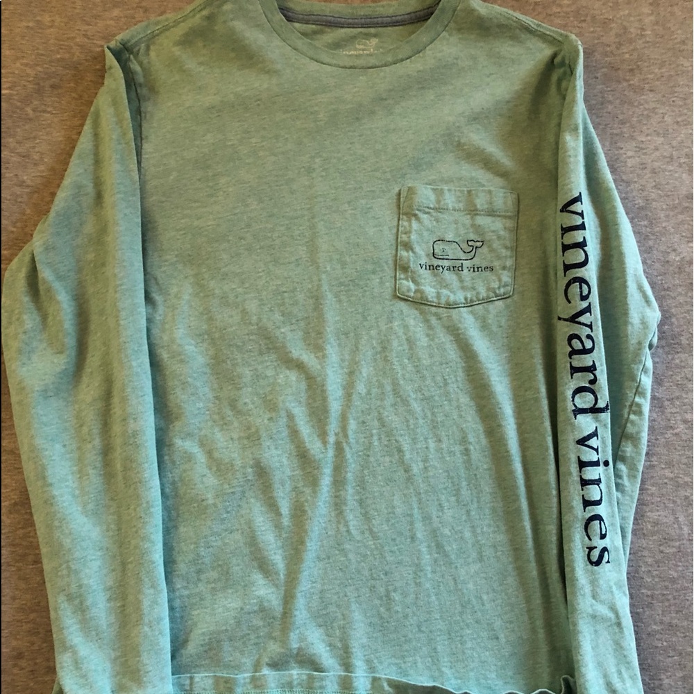 vineyard vines long sleeve tee